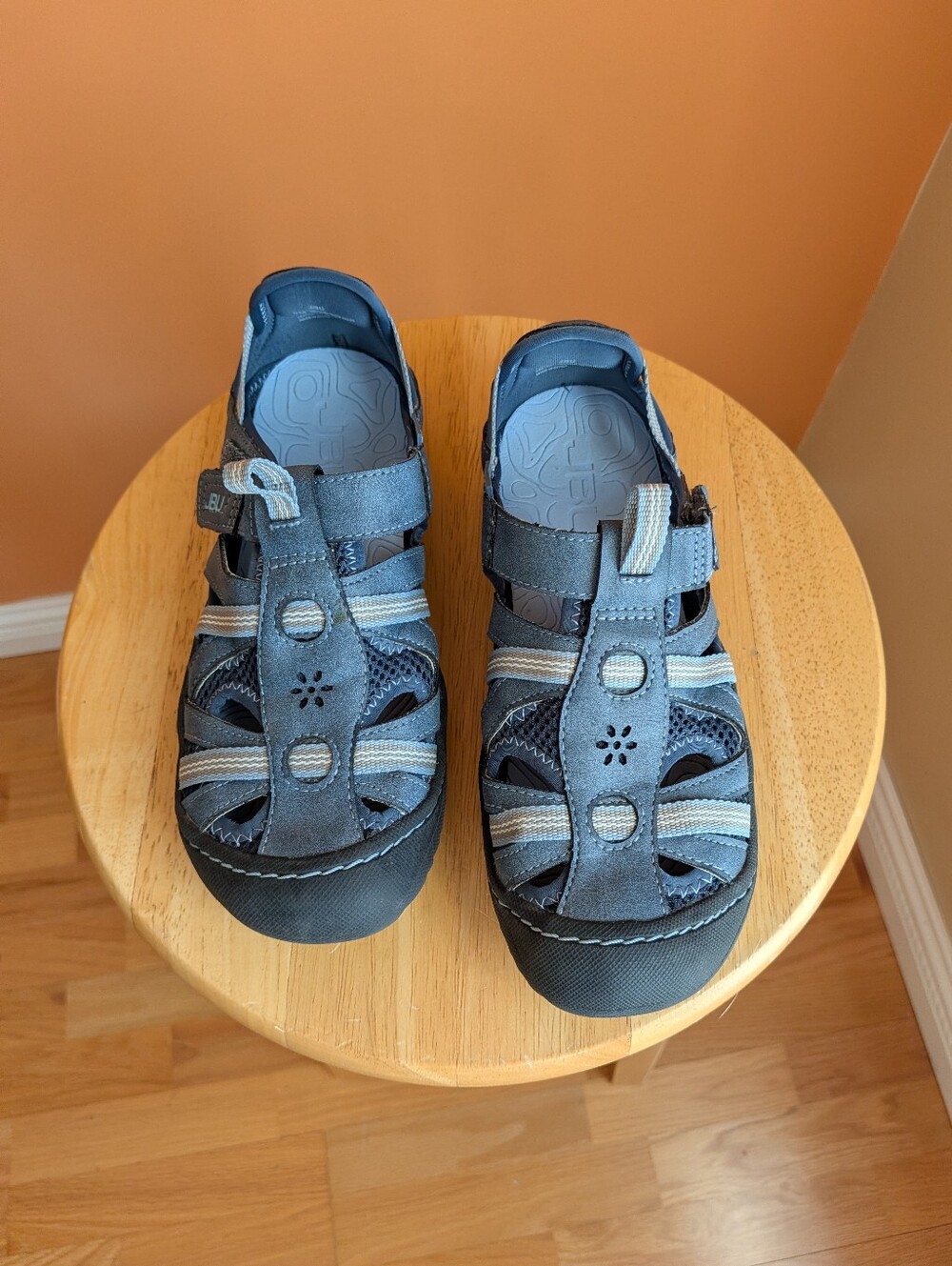 JBU Blue Kids Closed-Toe Sandals with Hook-and-Loop Straps Size 6M